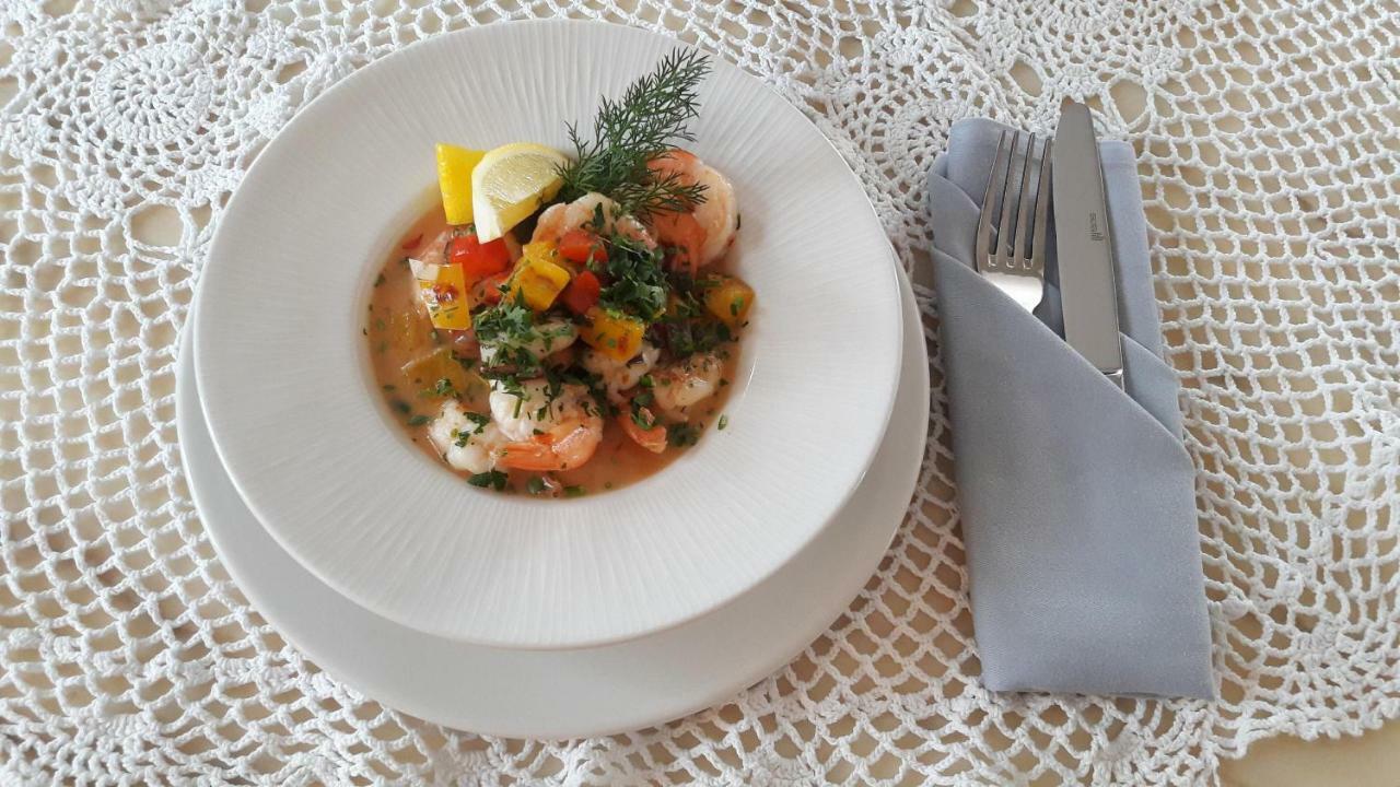 Bialki Dolne Dwor Osmolice Bed & Breakfast エクステリア 写真